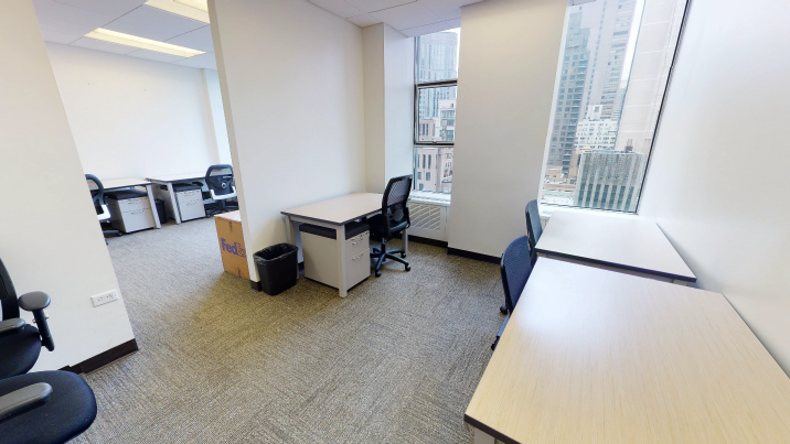 641-Lexington-Avenue-14th-Floor-Office-7-10-desks@2x