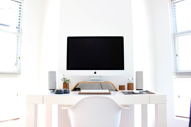 4 valuable benefits of an ergonomic office space